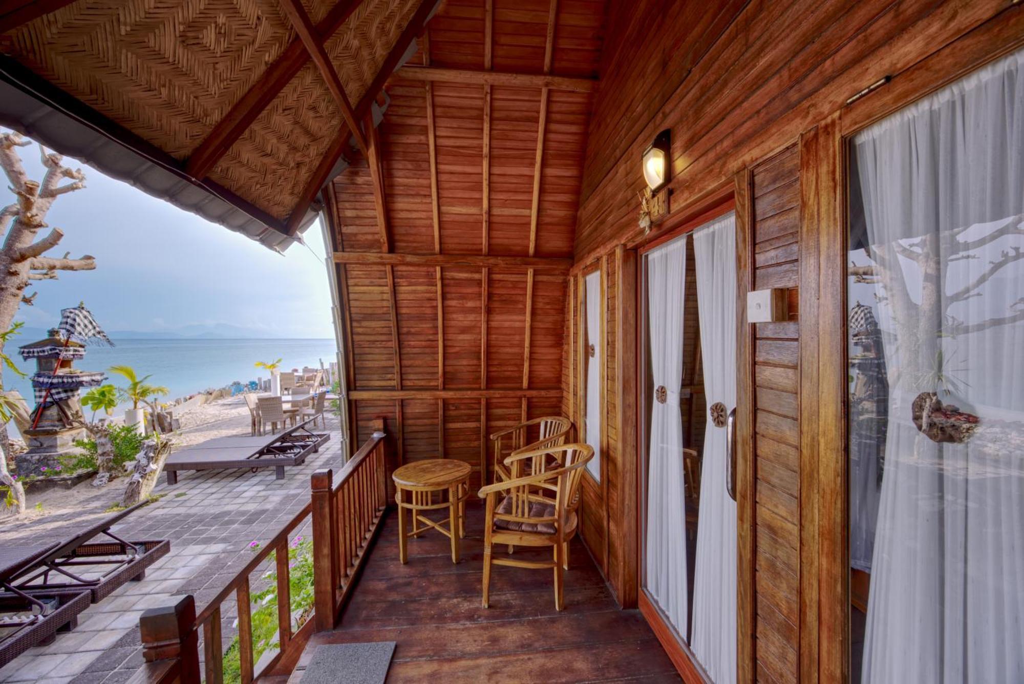 Santen Beach Bungalows Ped Экстерьер фото